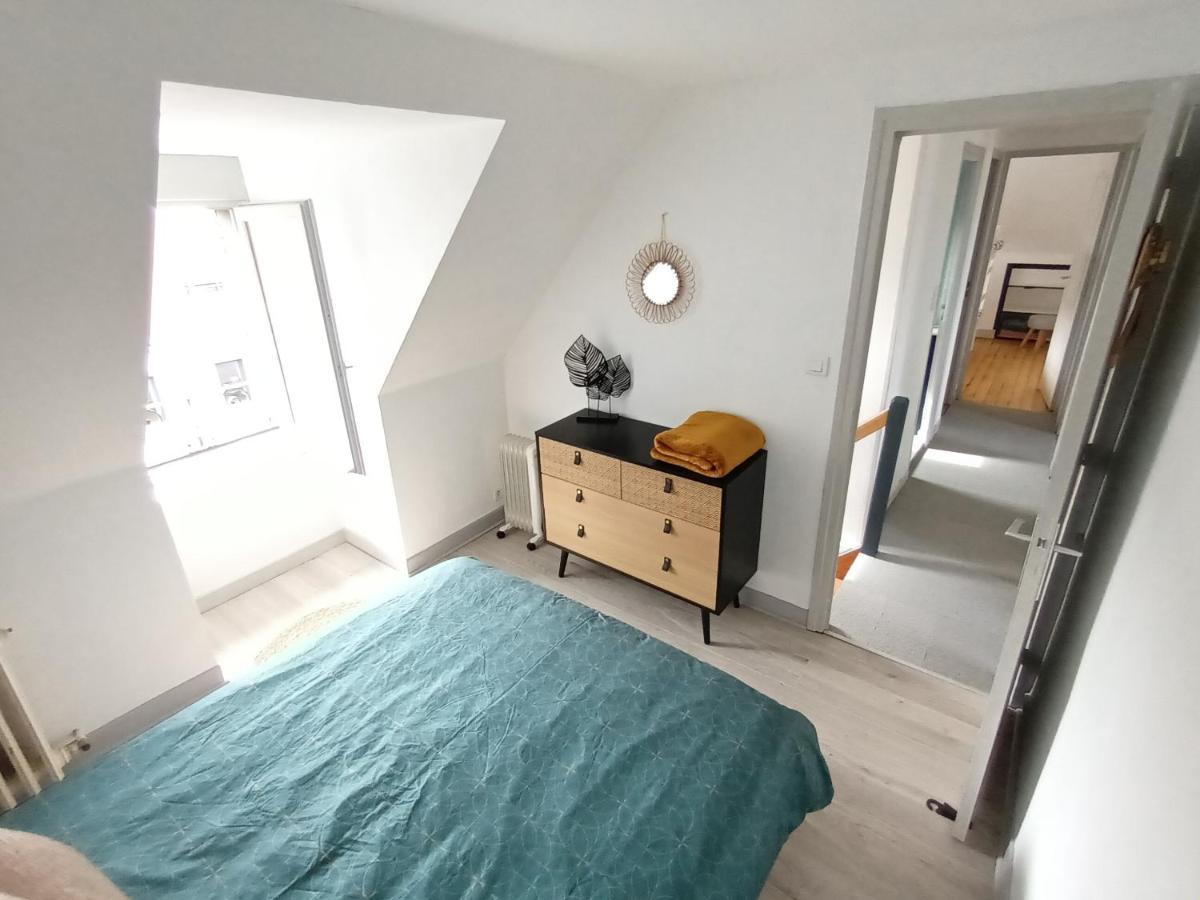 Le Miraillet, Gite Saint-Illide Buitenkant foto