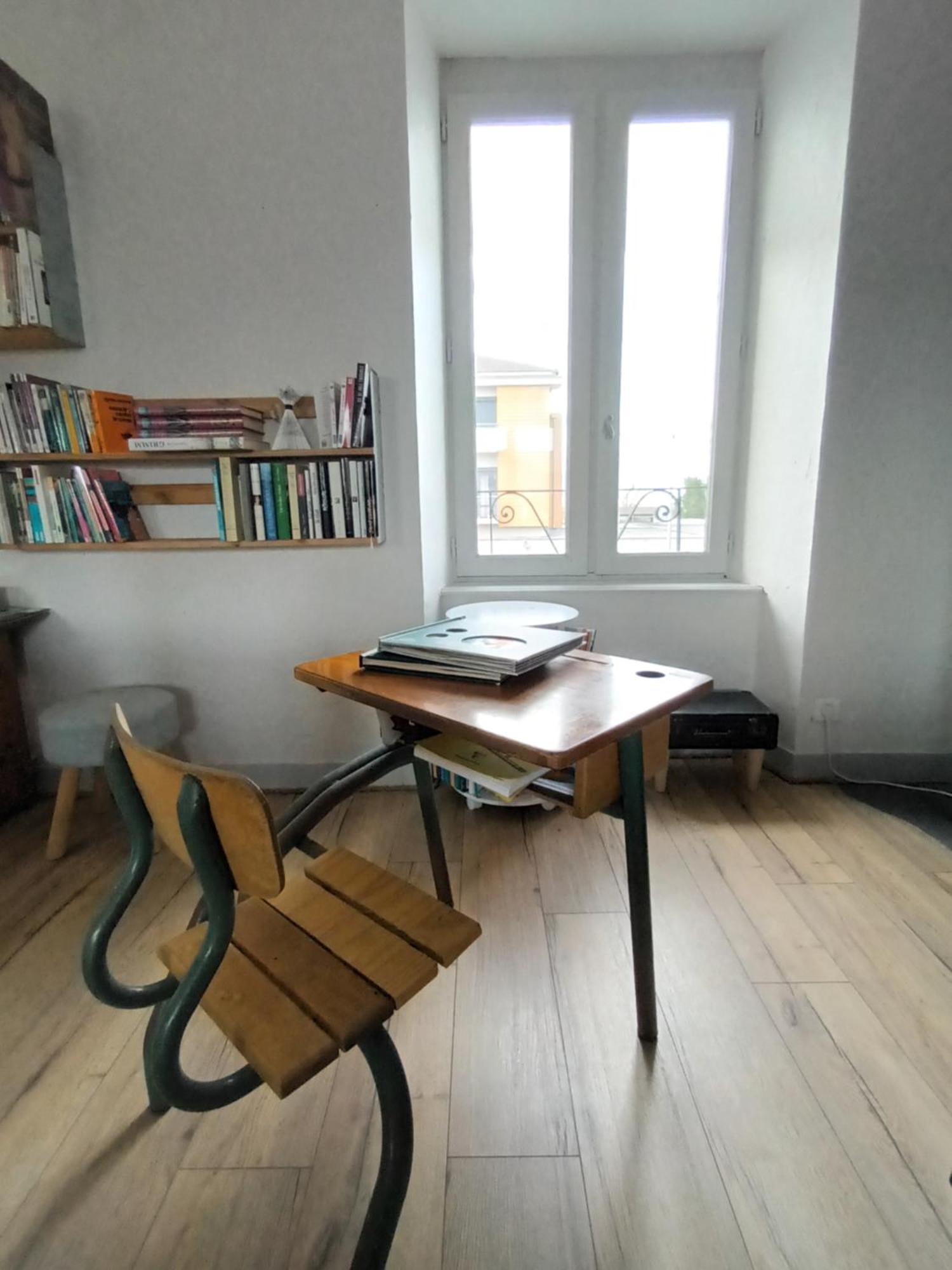 Le Miraillet, Gite Saint-Illide Buitenkant foto